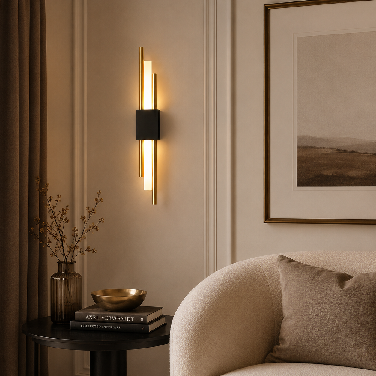 Applique Murale LED Moderne en Laiton — Design Vertical Premium